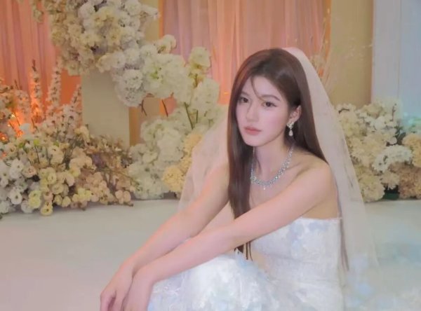 鼎盛证券 赵露思：退圈59天，反转太快